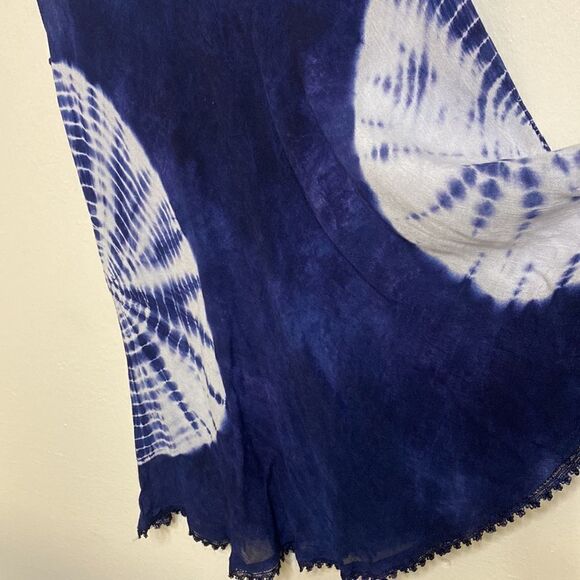 Tie Dye Breezy Lightweight Tank Style Top - Picture 6 of 9